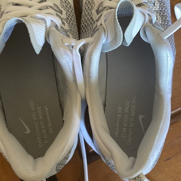 Nike Zoom Strike Sneakers Size 9.5 - Picture 11 of 13